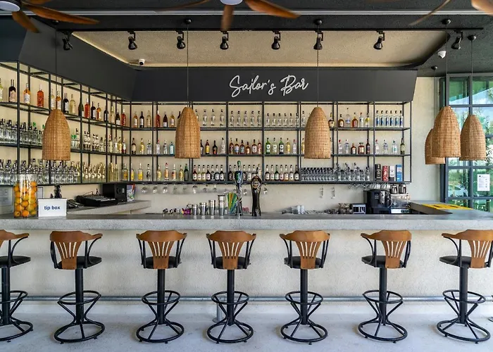 Alesta * פאטהיה